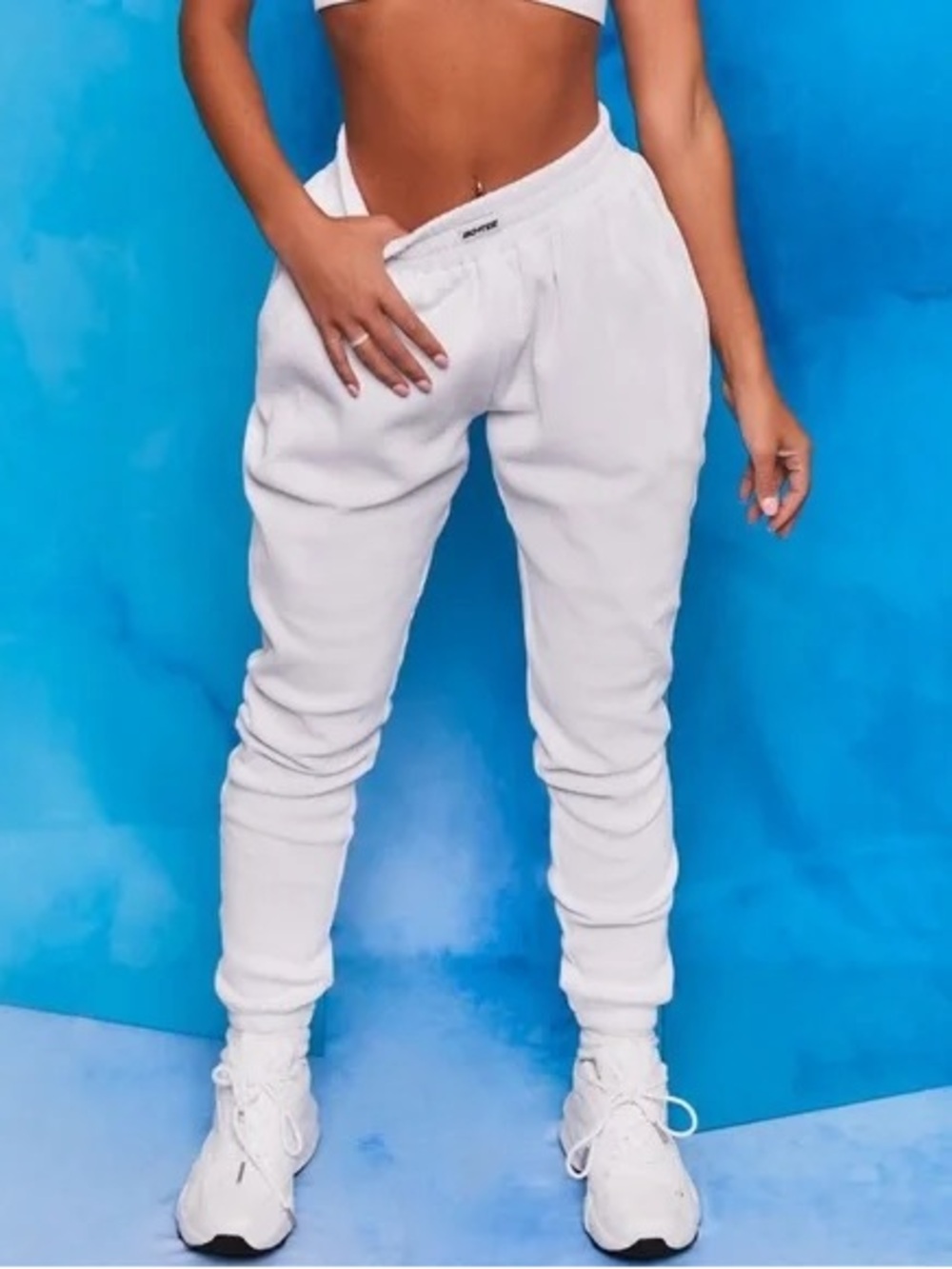 Bo + Tee - Take A Break - Joggers in White XS